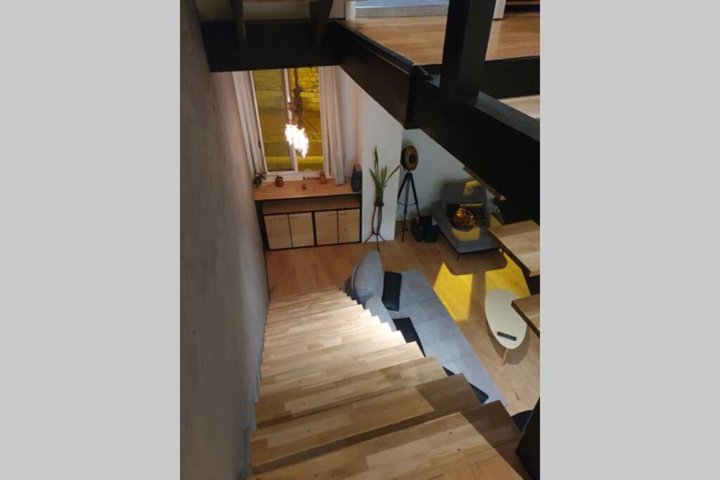 Loft De Type Industriel Et Spacieux Ница Екстериор снимка