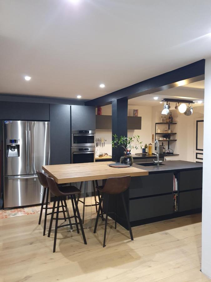 Loft De Type Industriel Et Spacieux Ница Екстериор снимка